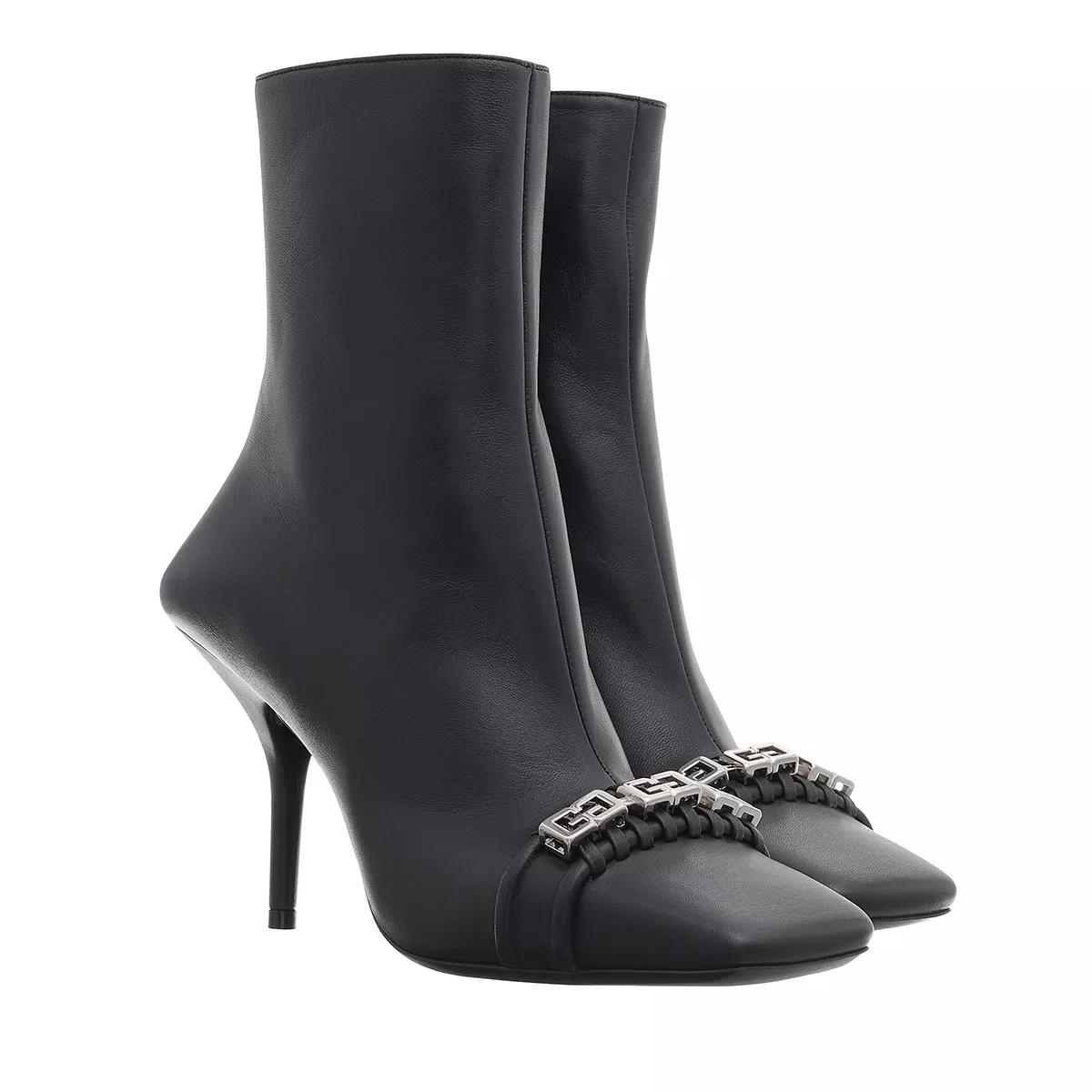 Givenchy Boots & laarzen - Shoe in zwart