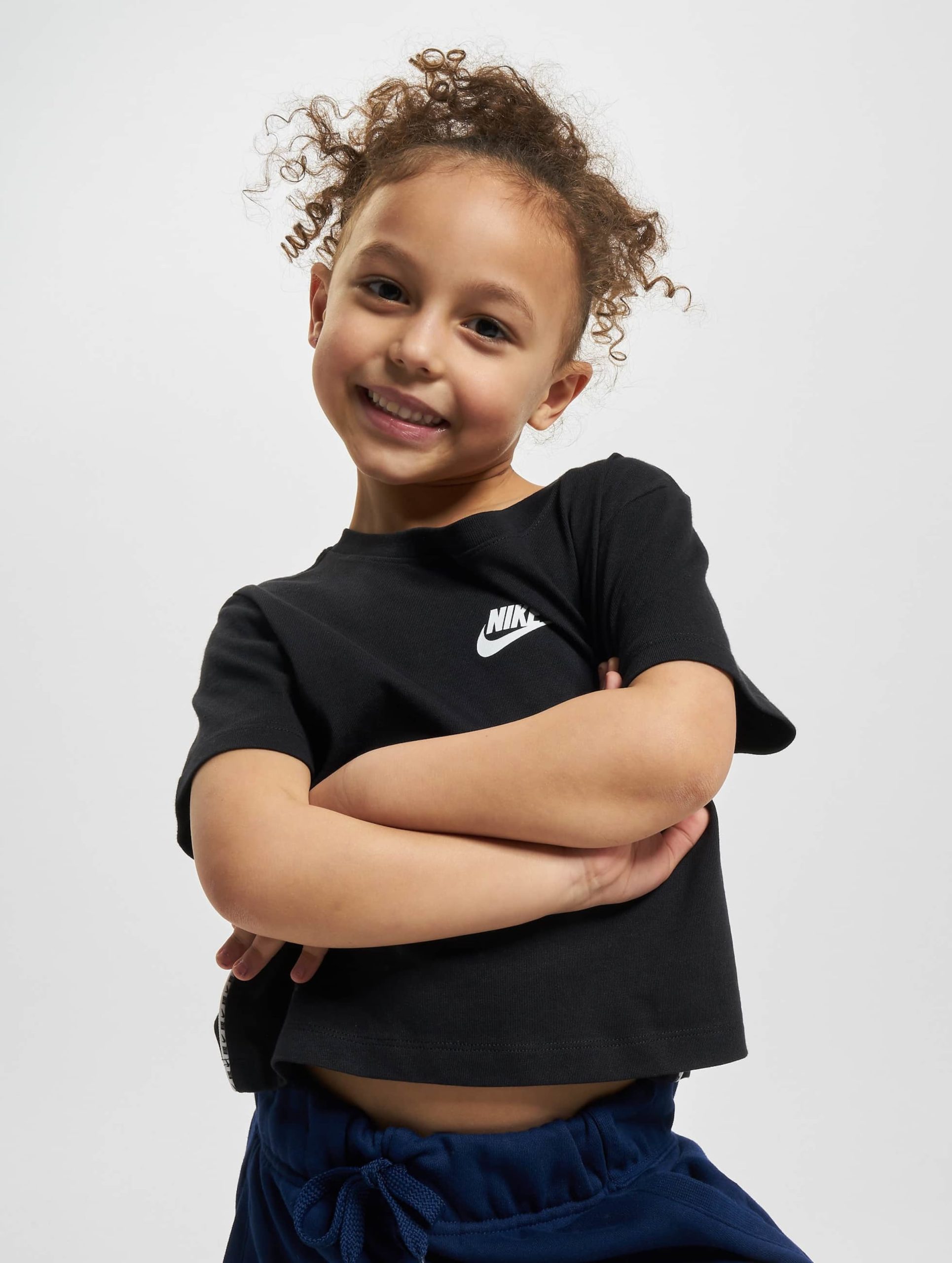 Nike NSW Repeat Crop T-Shirt Kinder,Unisex op kleur zwart, Maat M