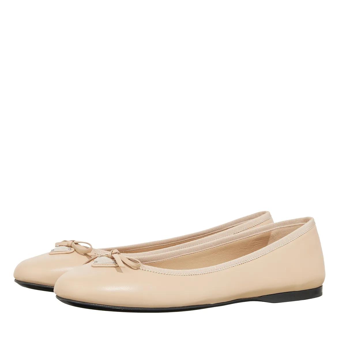 Prada Loafers & ballerina schoenen - Ballerine Nappa in beige