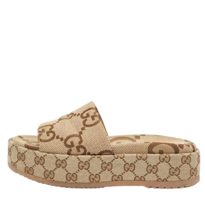 Pre-owned Canvas sandals Gucci Vintage , Beige , Dames