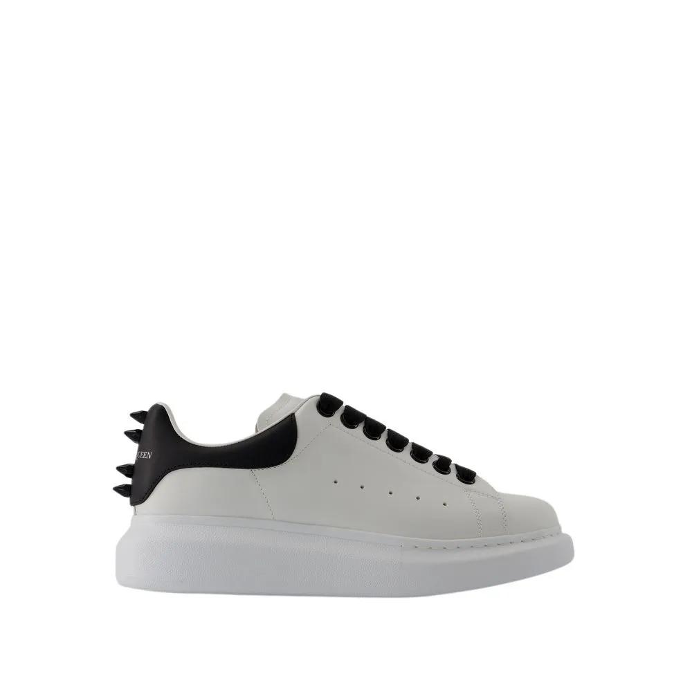 Alexander McQueen Sneakers - Oversized Sneakers - Leather - White/Black in wit