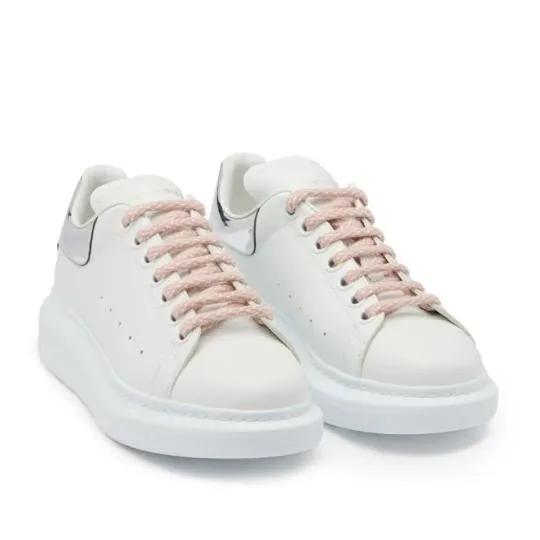 Alexander McQueen Sneakers - Oversized White/Silver Sneakers in wit