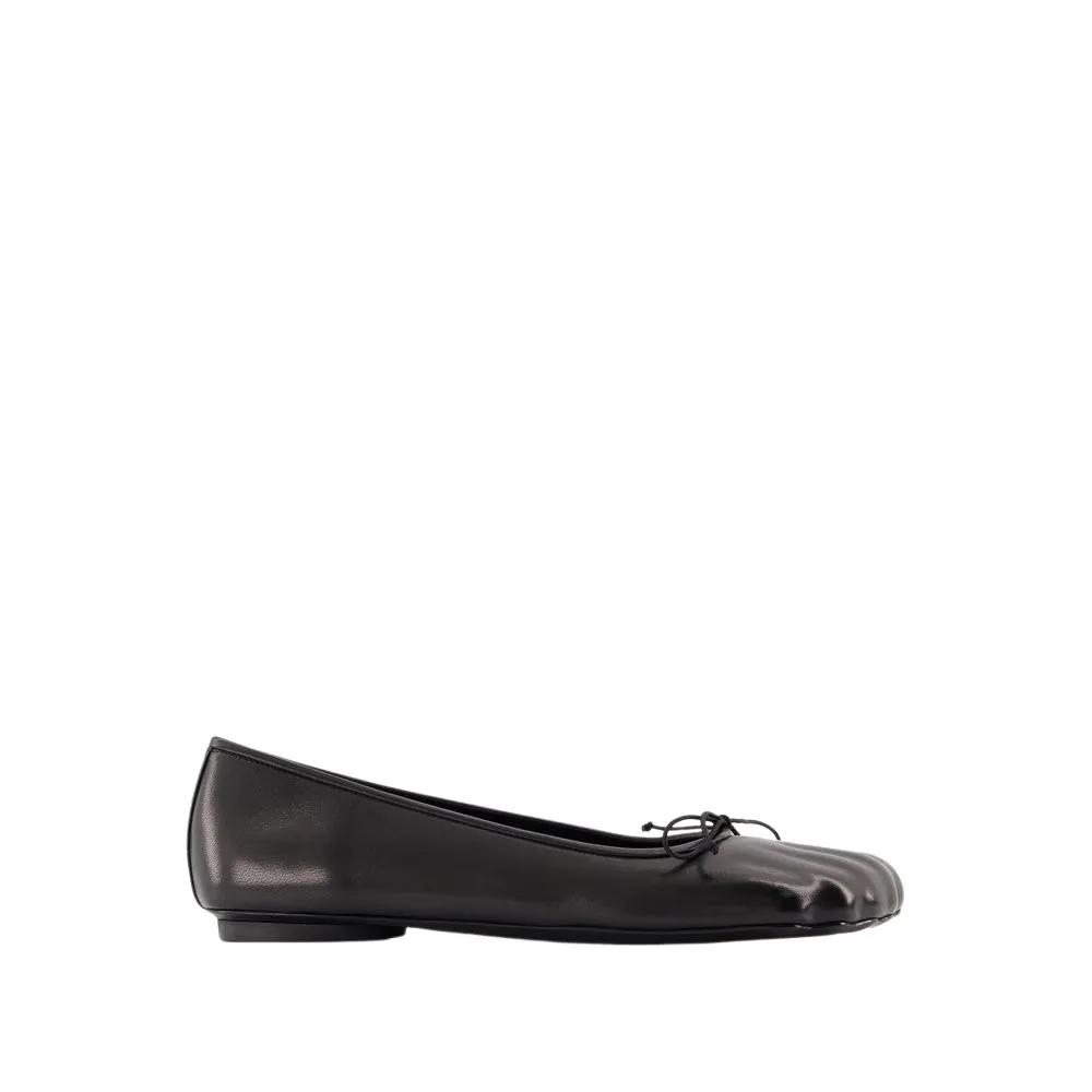 Balenciaga Loafers & ballerina schoenen - Anatomic Ballerinas - Leather - Black in zwart