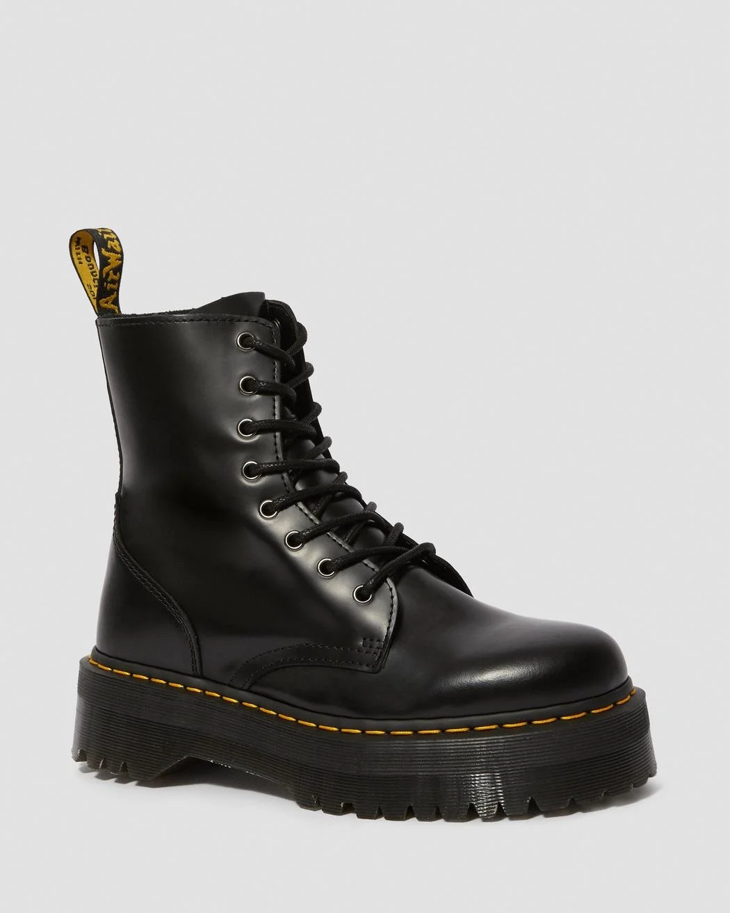 Dr. Martens Jadon smooth