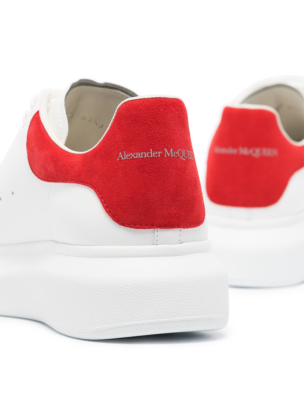 Alexander McQueen Chunky sneakers - Wit