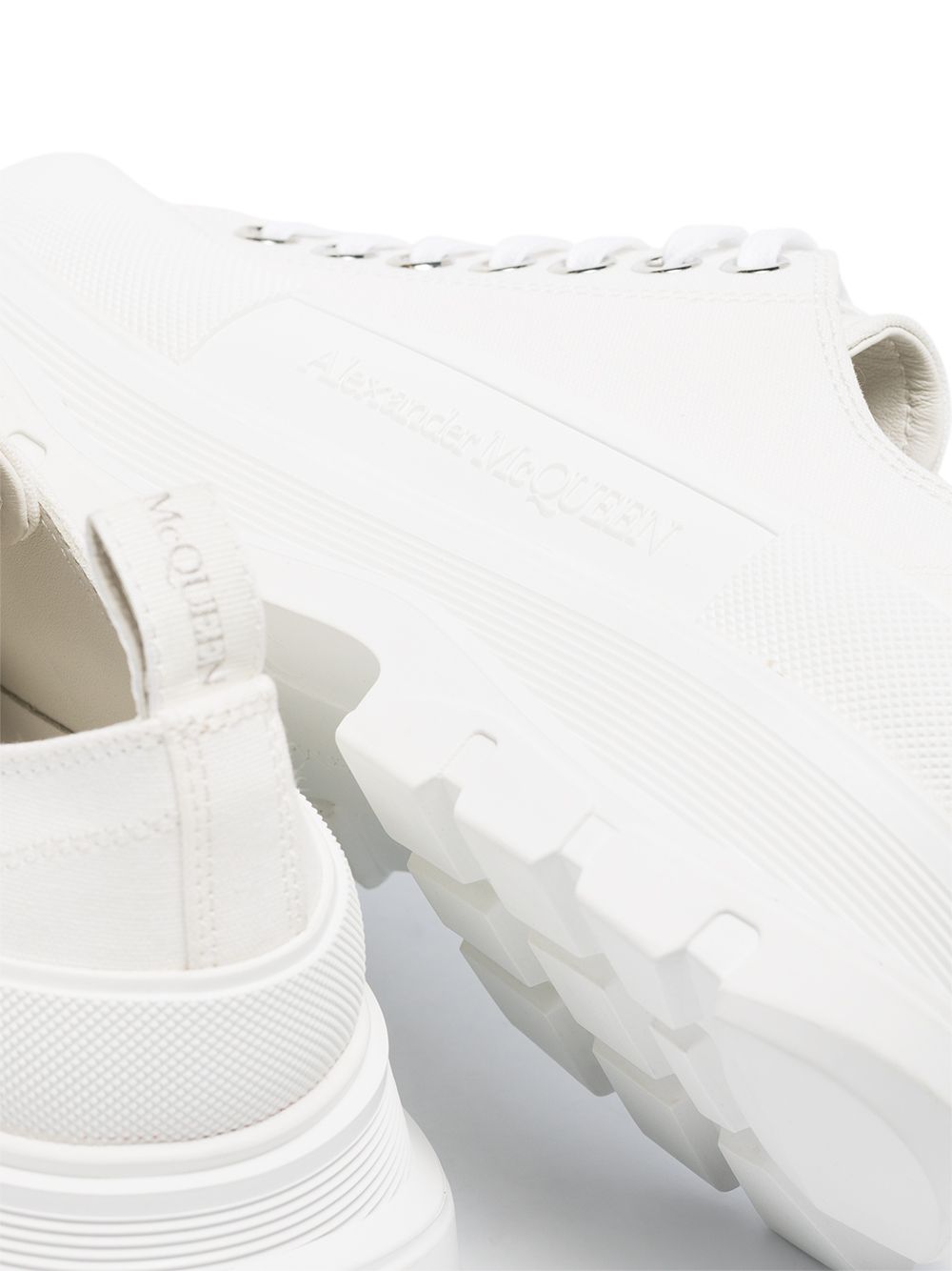 Alexander McQueen Leren sneakers - Wit