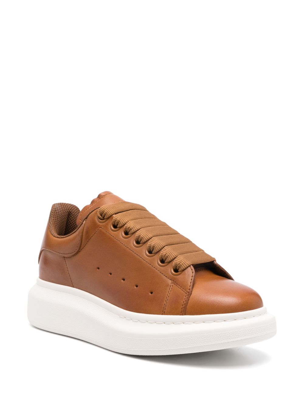 Alexander McQueen Oversized sneakers - Bruin