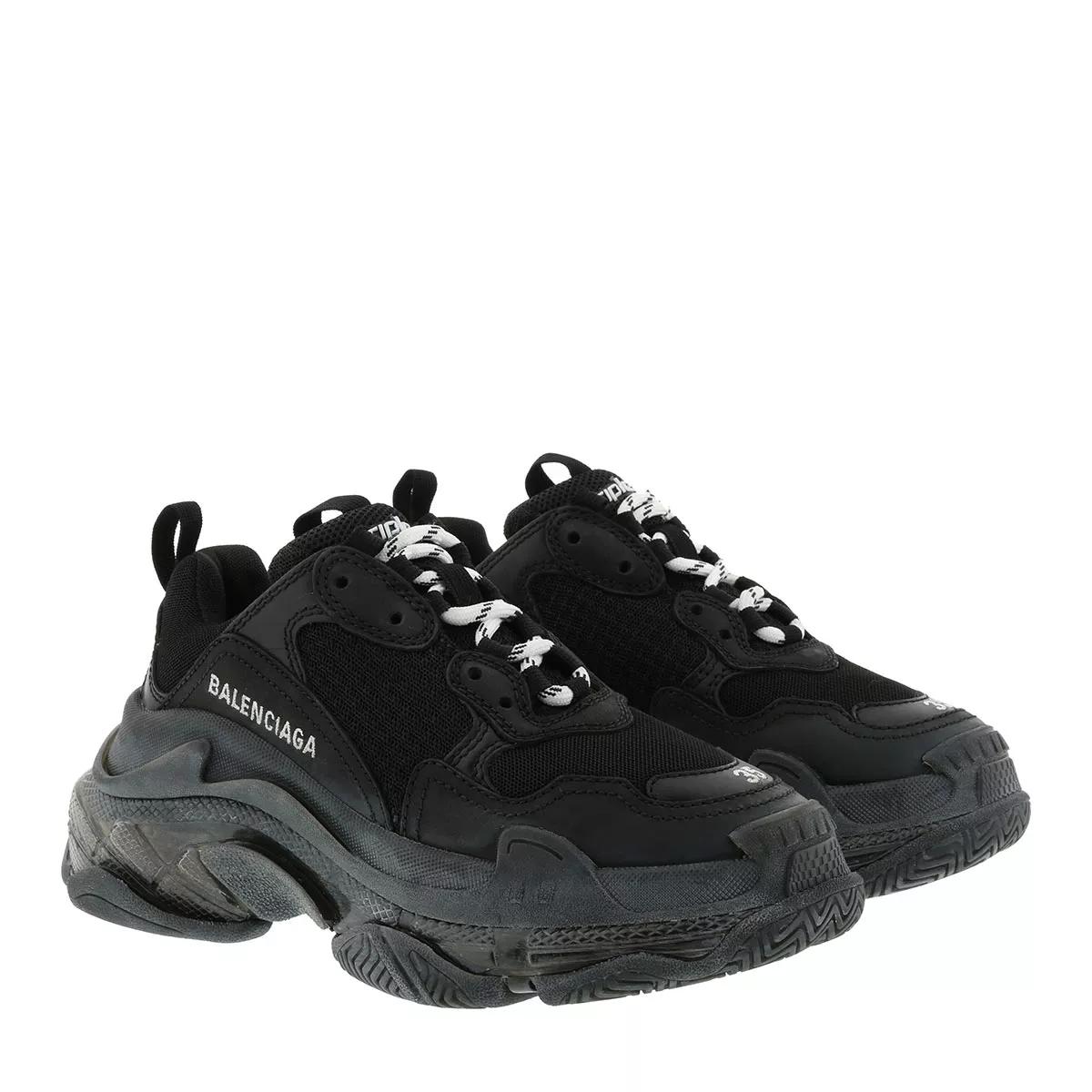 Balenciaga Sneakers - Triple S Sneaker in zwart