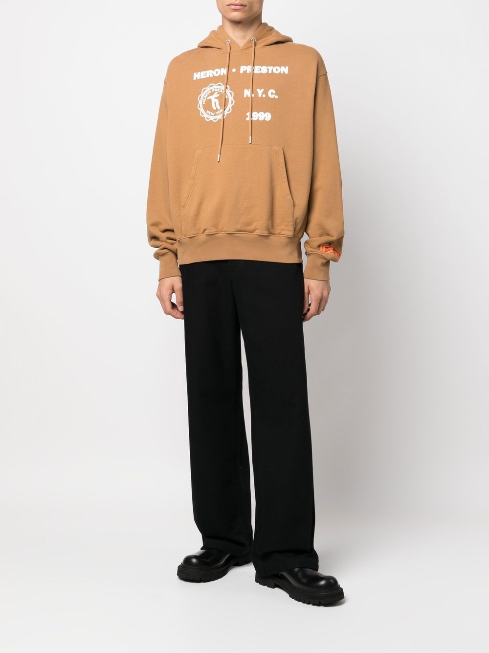 Heron Preston Hoodie met grafische print - Bruin