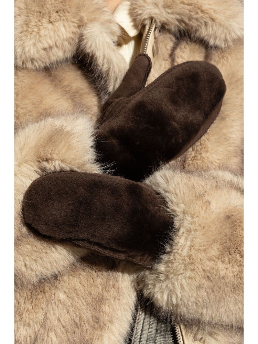 UGG shearling gloves - Bruin