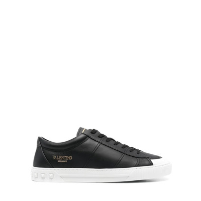 Zwarte CityPlanet Sneakers met studs Valentino Garavani , Black , Heren