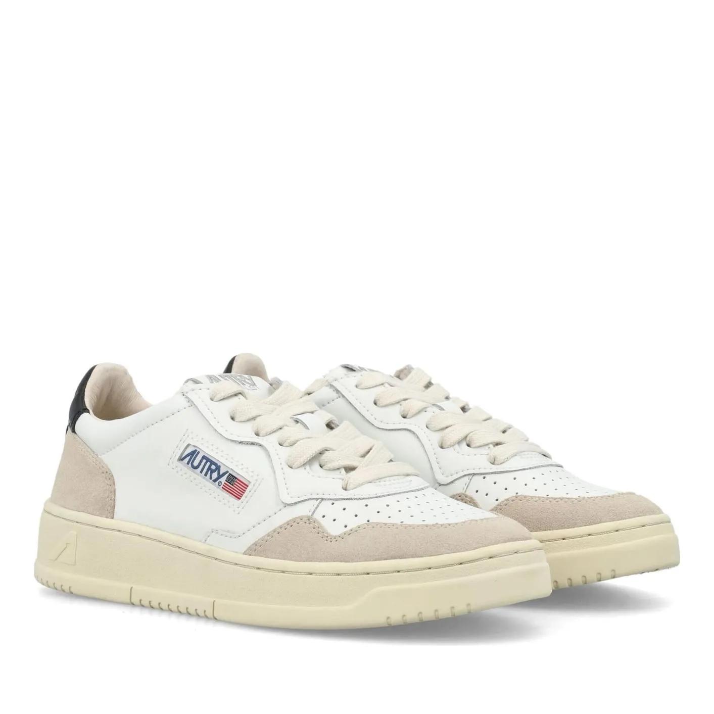 Autry International Lage-top sneaker - medalist low white in wit