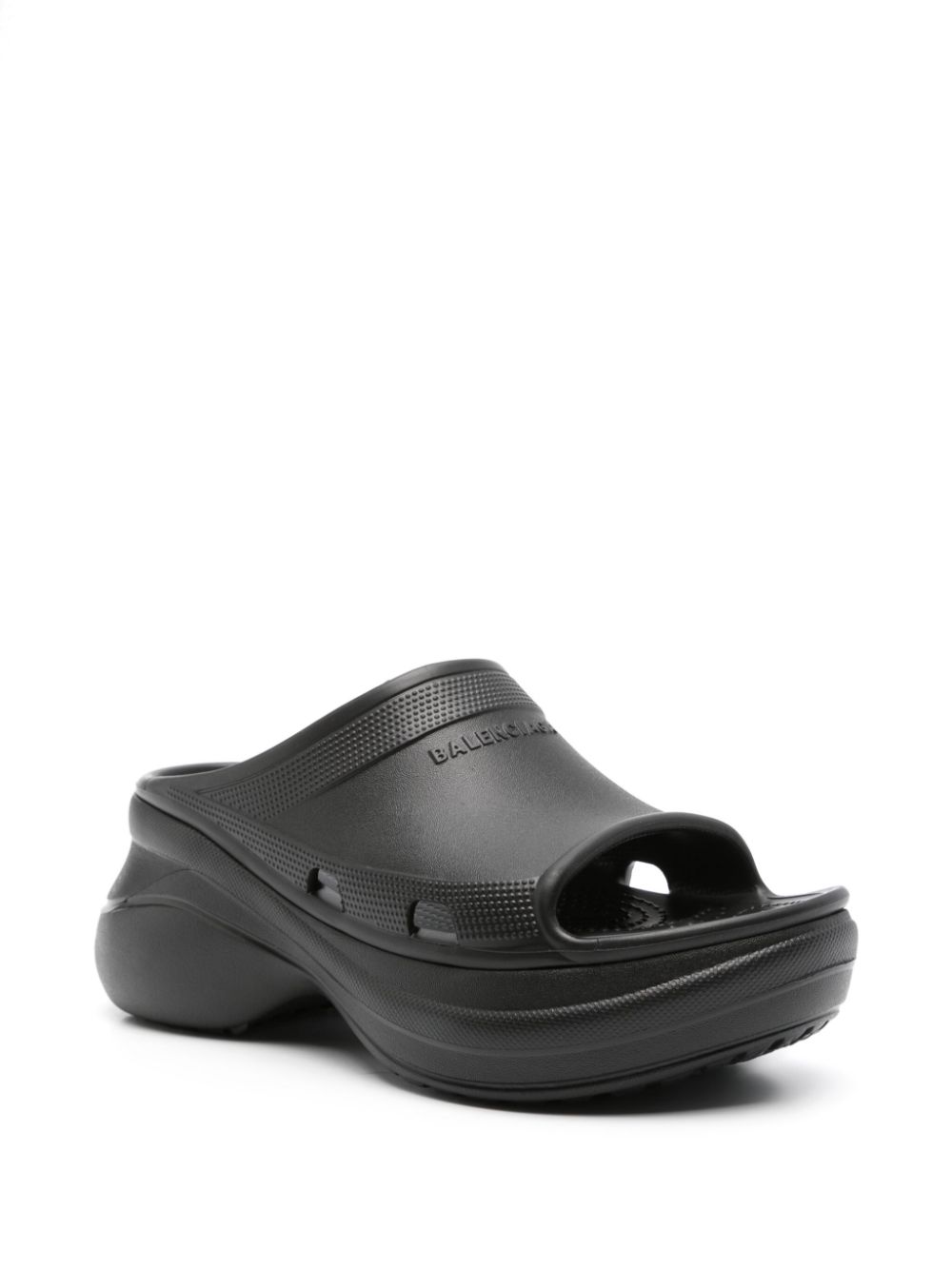 Balenciaga x Crocs™ slippers met logo-reliëf - Zwart