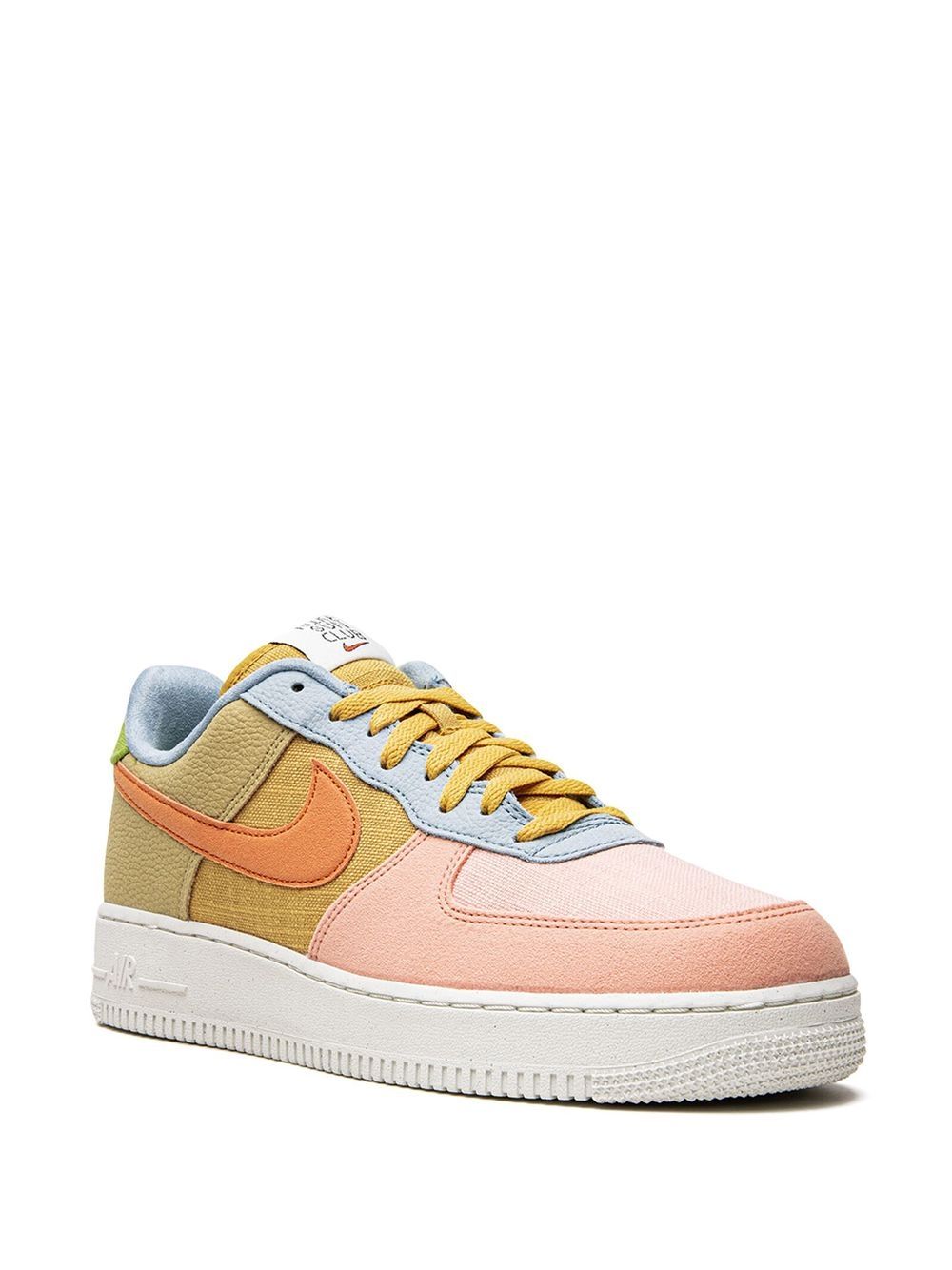 Nike Air Force 1 Low '07 LV8 sneakers - Roze