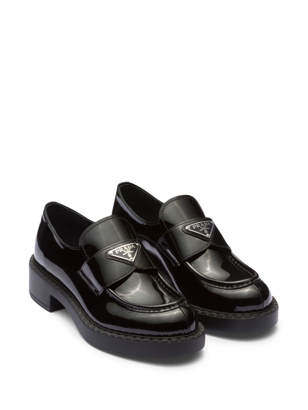 Prada Loafers met schakelketting - Zwart