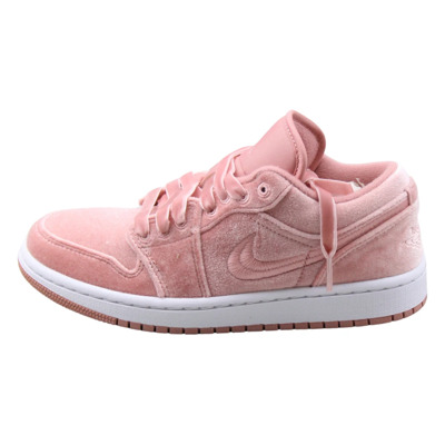 Roze Velvet Low SE Sneakers Jordan , Pink , Dames