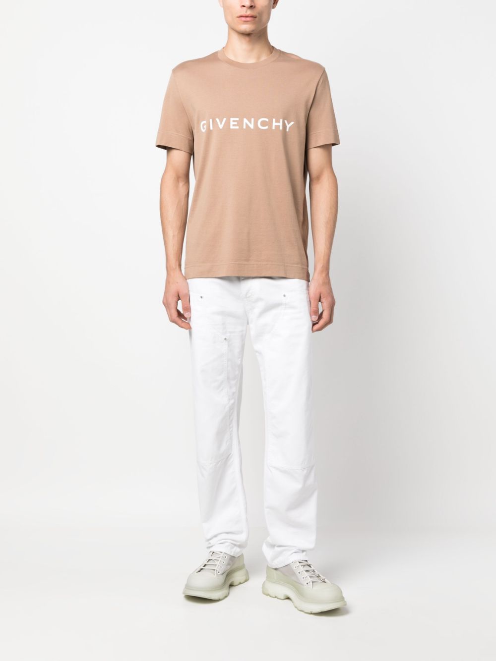 Givenchy T-shirt met logoprint - Bruin