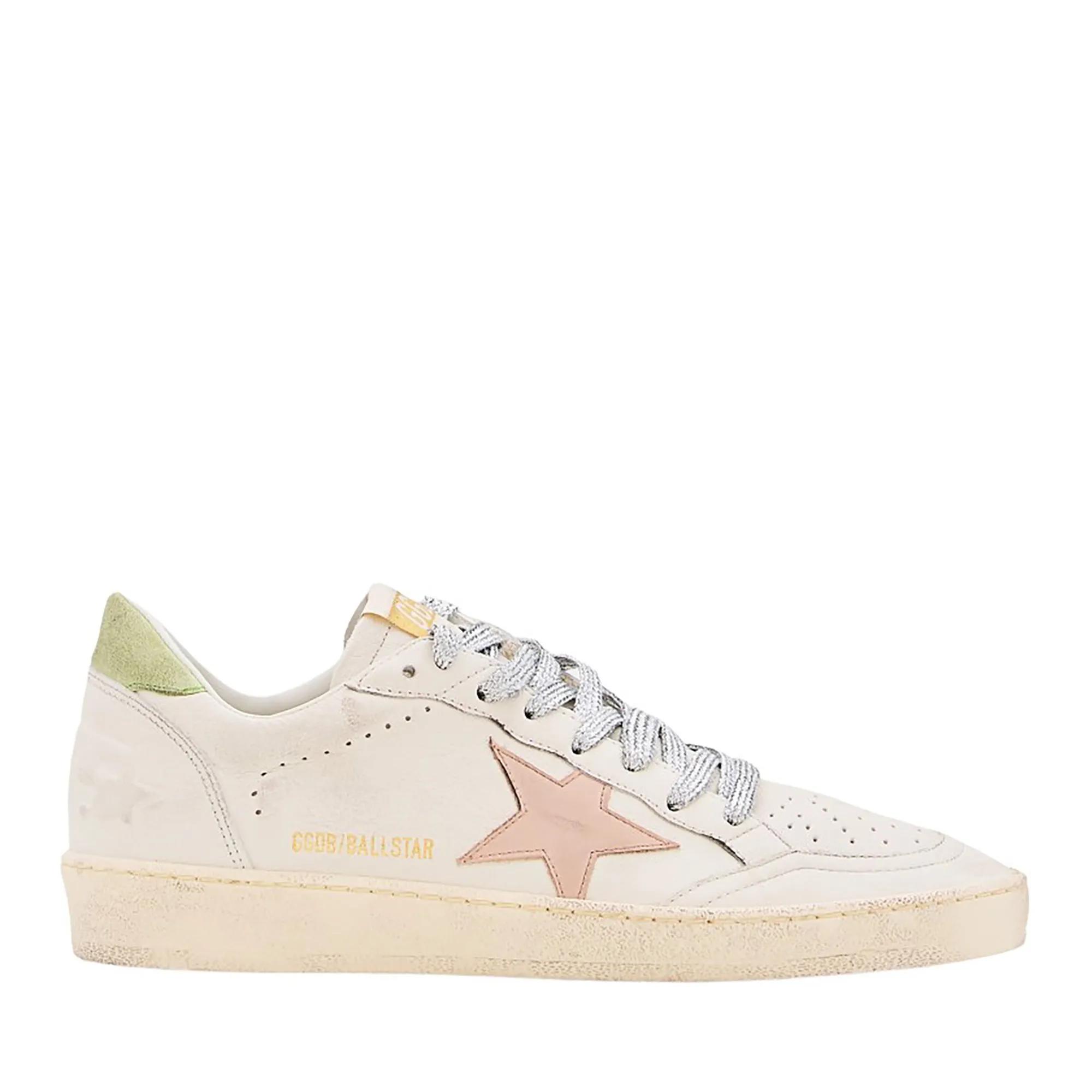 Golden Goose Low-Top Sneakers - White Leather Ballstar Sneakers in wit