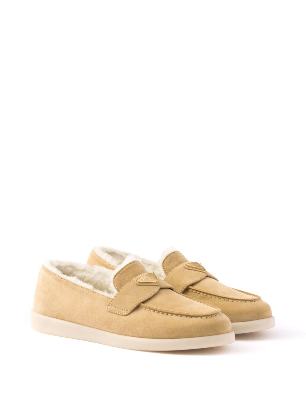 Prada Loafers van suède en lamswol - Beige