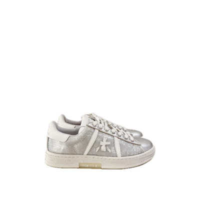 Tijdloze leren sneakers met casual charme Premiata , Gray , Dames