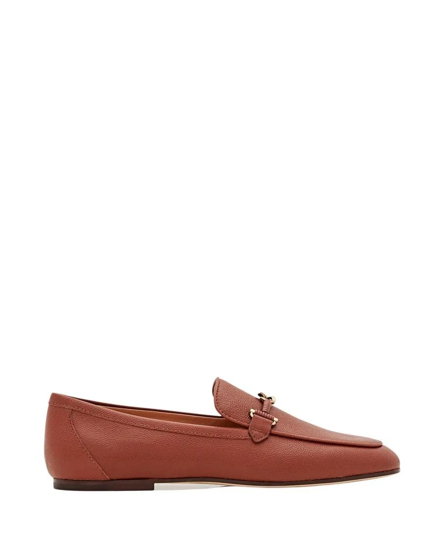 - Flat Leather Loafers in bruin